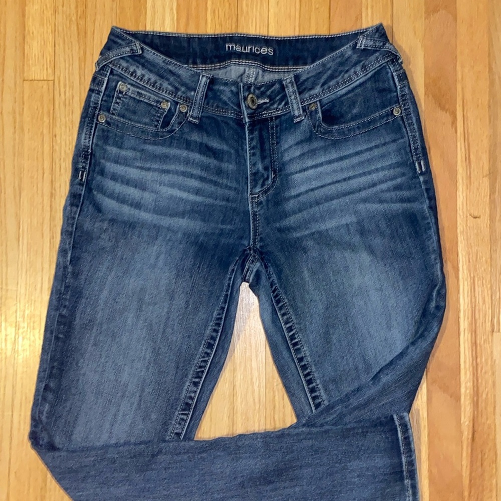 Maurice’s 6 short bootcut jeans